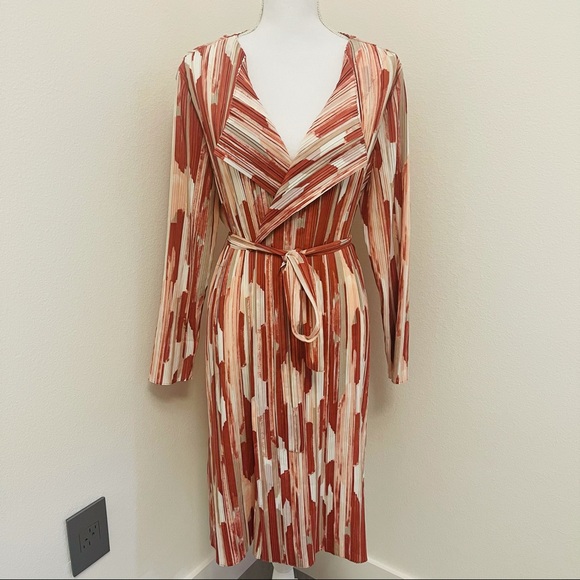 Chico’s Pleated Printed Jacket - Picture 7 of 9